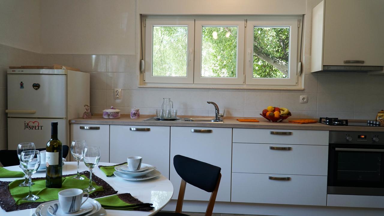 Nora Wine House Apartament Split